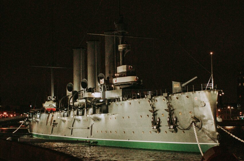  Ουκρανία: Ανακοίνωσε ότι έπληξε 21 ρωσικά τάνκερ στη Θάλασσα του Αζόφ
